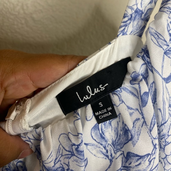 Lulu's For the Frill of It White Floral Print Ruffled Maxi Dress / Size Small - Picture 6 of 8